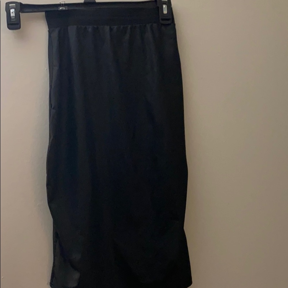 🆕Faux leather skirt stretchy